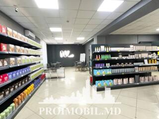 Se oferă spre chirie spațiu comercial amplasatîn sect. Centru, str. ..