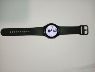 Продам часы Samsung Galaxy Watch 4 40mm