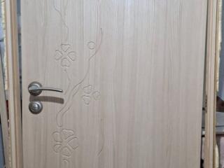 Межкомнатная дверь б/у