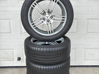 Продам комплект колес