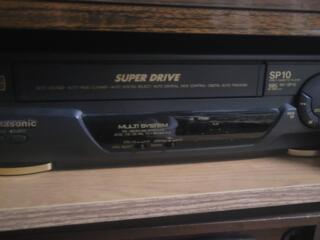 В/М ПАНАСОНИК КАК НОВЫЙ