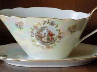 Солонка СССР Соусники Чехословакия и ГДР Мадонна. Сахарница ГДР