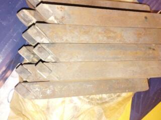 Продам резцы