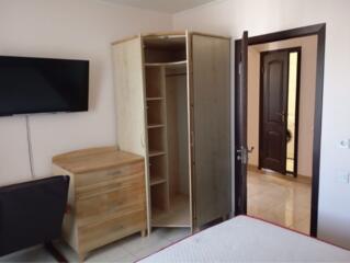 Сдам 2-комнатную квартиру на Добровольского/ Бочарова