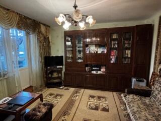 Продам 2-к квартиру ул. Вальченко 9