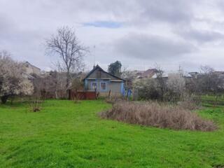 Старый дом возле Днестра -участок 25 соток