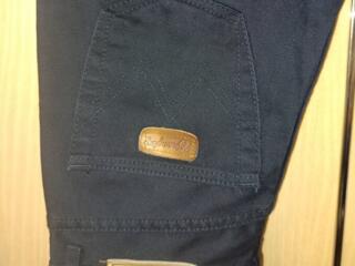 Джинсы w29/Костюм 46рр. //брюки 50рр.