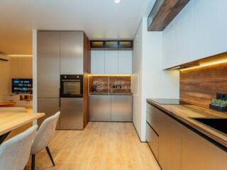 Se vinde apartament cu 2 dormitoare +living ! Absolut nou ! Complexul 