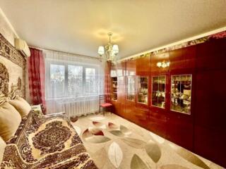 Vă prezentam un apartament amplasat într-o zonă liniștită și bine ...