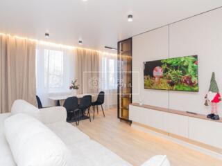 Spre vânzare apartament cu două și living, bloc secundar, amplasat în 