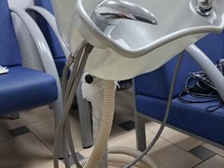 Мойка передвижная парикмахерская для волос, серая со шлангом