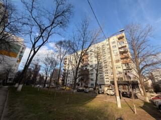 O cameră, Ciocana, Chișinău.