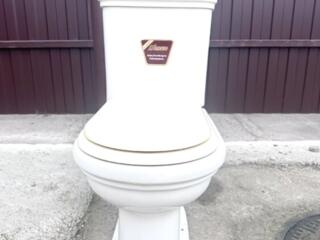 Продам унитаз