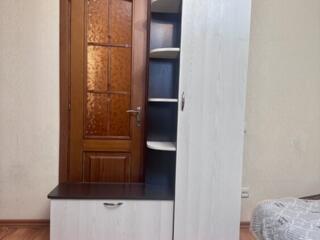 Продам прихожую