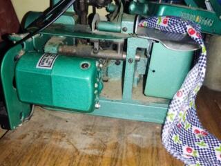 Продам оверлок