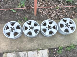 R 16 Mercedes. 5x112