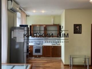 Оренда 2 кімнатна квартира в Печерському районі, бульвар Миколи ...