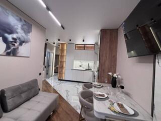 Предлагается к продаже 1 комнатная квартира с дизайнерским ремонтом , 