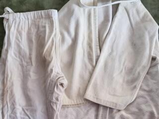 Продаётся кимоно для ДЗЮДО