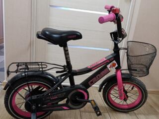 Велосипед с родительской ручкой