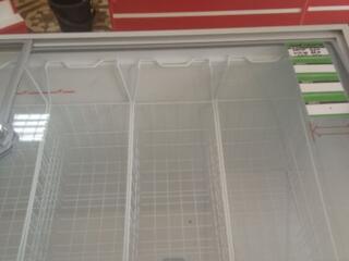 Продам морозильные витрины