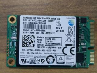 SSD mSATA SAMSUNG 256GB в комплекте адаптер под SATA