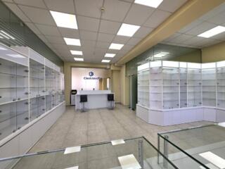 Prima linie, vizibilitate maximă și flux intens de clienți