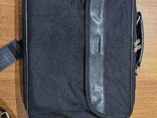 Продам сумку для ноутбука