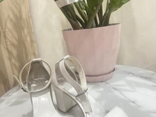 Босоножки удобные, качественные