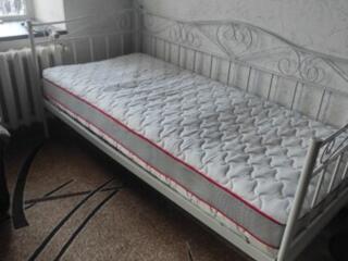 Кровать б/у самовывоз
