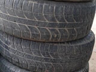 Продам Б\У Шины 235\70 R16 106T M+S