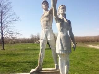 Продам скульптуру