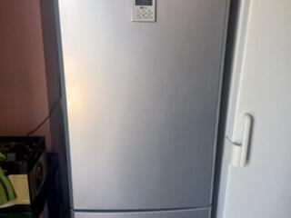 Продам холодильник Samsung