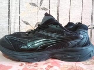 Продам недорого в отличном состоянии фирменные PUMA Morphic Base.