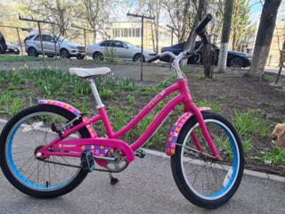 Bicicleta GIANT fetite 6-10 ani, pret negociabil