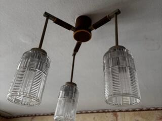 Люстра на продажу