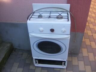 Продам газ плиту.
