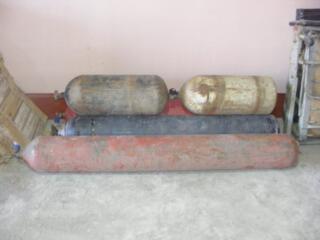 Продам баллоны.