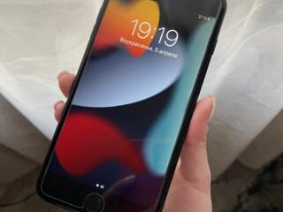 Продам iPhone 7 plus