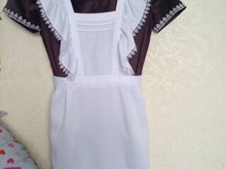 Продам школьную форму