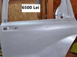 Запчасти Toyota Sienna 2022