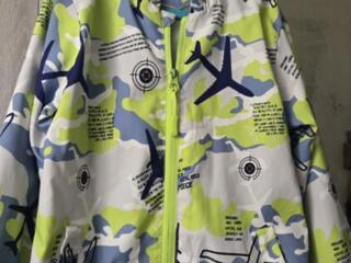 Ветровка легкая