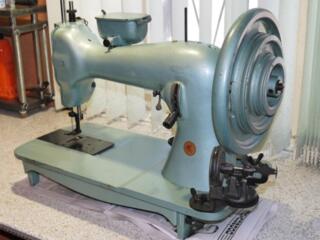 КУПЛЮ. Машины. 21 и. 23 кл, колонковую машину. Распошивалку 5 ниточ