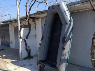 Продам лодку Avalon 290