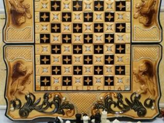 Нарды шахматы резные картина Львы эксклюзив!