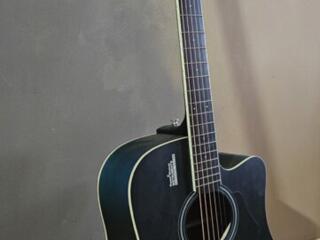 Продам гитару 100$