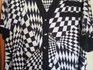 Женские блузы- рубашки немецкий 40/44р-р (46/50), приличные.