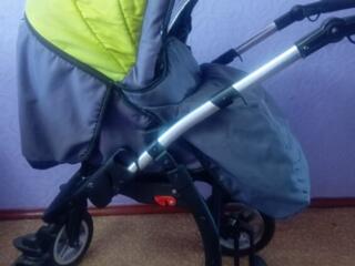 Продам удобную и практичную коляску в хорошем состоянии