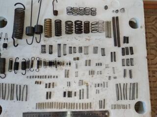 Пружины разные