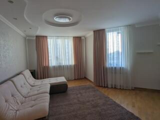 Срібнокільська, 1 ЖК Корона Продаж 3к квартира -97кв. м. метро Позняки